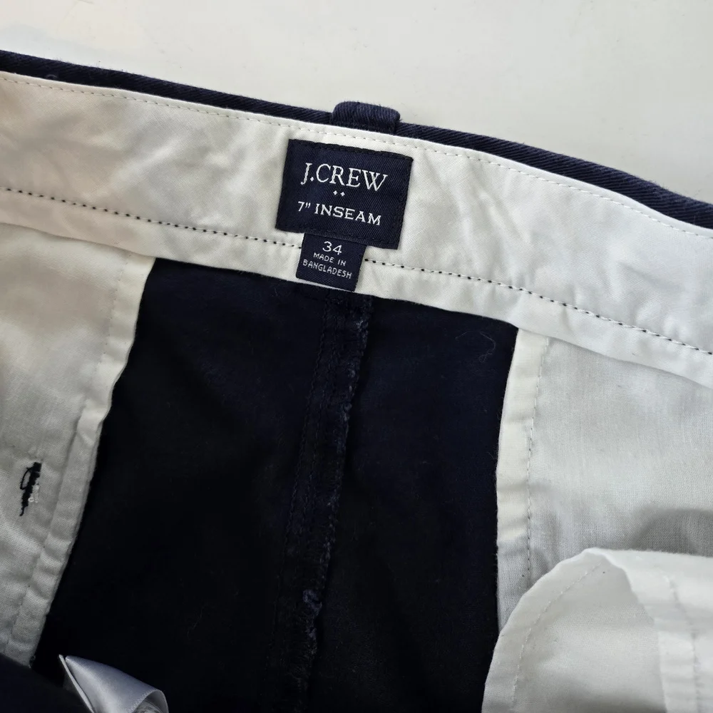 J. Crew Men's Navy Shorts 34 With 7